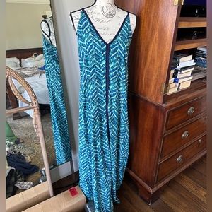 Love stitch Maxi Dress size medium